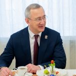 Владислав Шапша встретился с многодетными мамами из муниципальных округов Калужской области