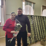 «Единая Россия» поздравила женщин-волонтеров с наступающим 8 марта