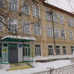 Партийный десант проверил ход капитального ремонта школы №3 в Миассе