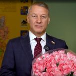 Аркадий Фомин пожелал рязанкам всегда оставаться яркими, красивыми и женственными!