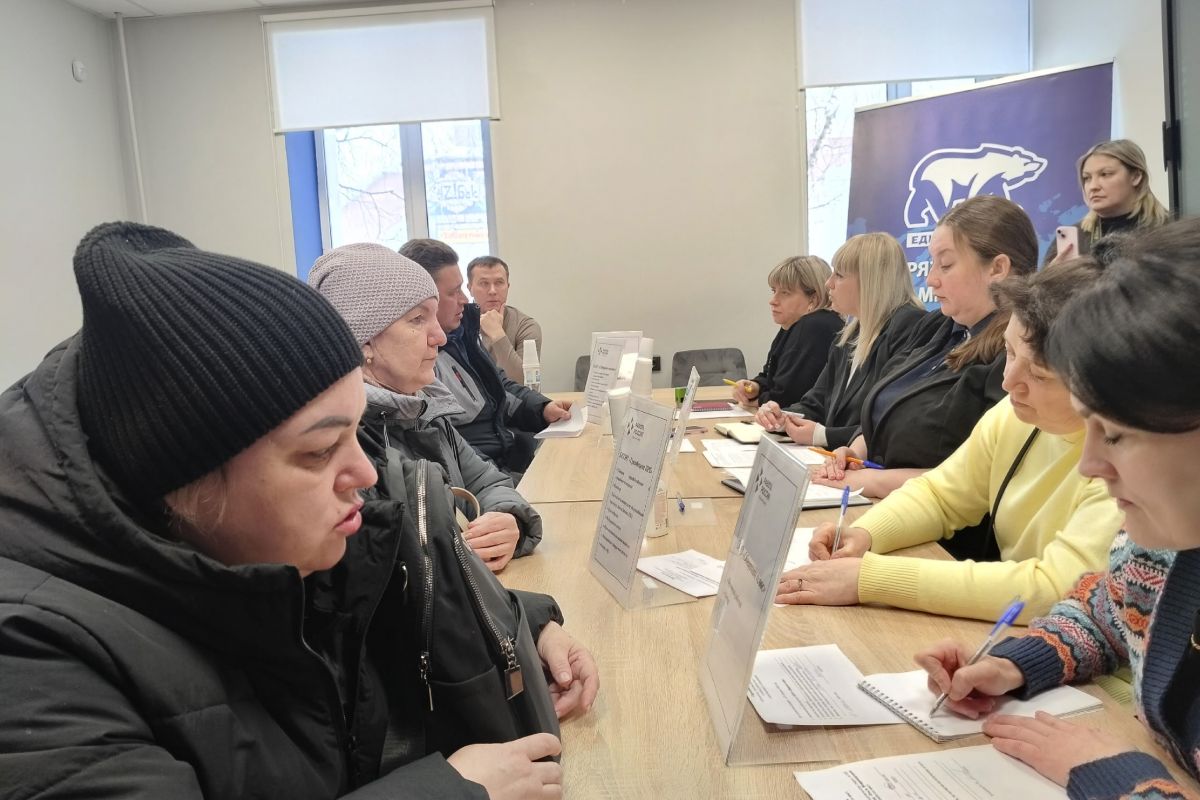 В Грязовецком округе прошла ярмарка вакансий в рамках партпроекта «Моя карьера с Единой Россией»