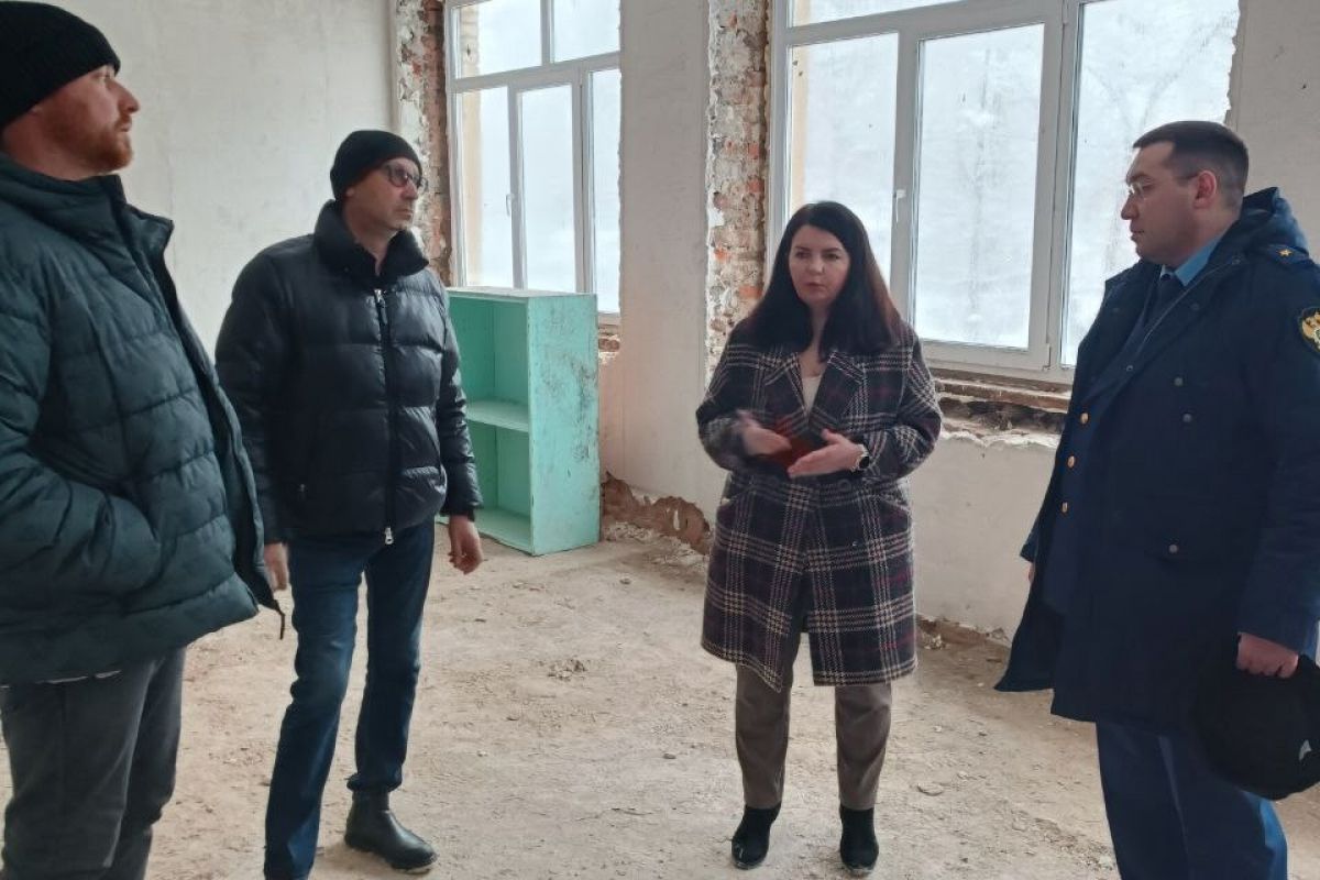 По народной программе «Единой России» в школе Никифоровского округа продолжаются работы по капитальному ремонту