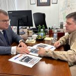 Андрей Силаев встретился с ветераном СВО и волонтером Ильей Казанцевым