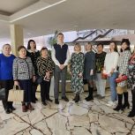 Активисты партийного проекта «Крепкая семья» организовали праздничное мероприятие для вдов и матерей участников специальной военной операции
