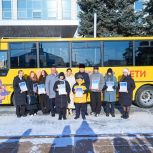 В Тюмени «Единая Россия» провела праздничные акции ко Дню рождения Петра Ершова