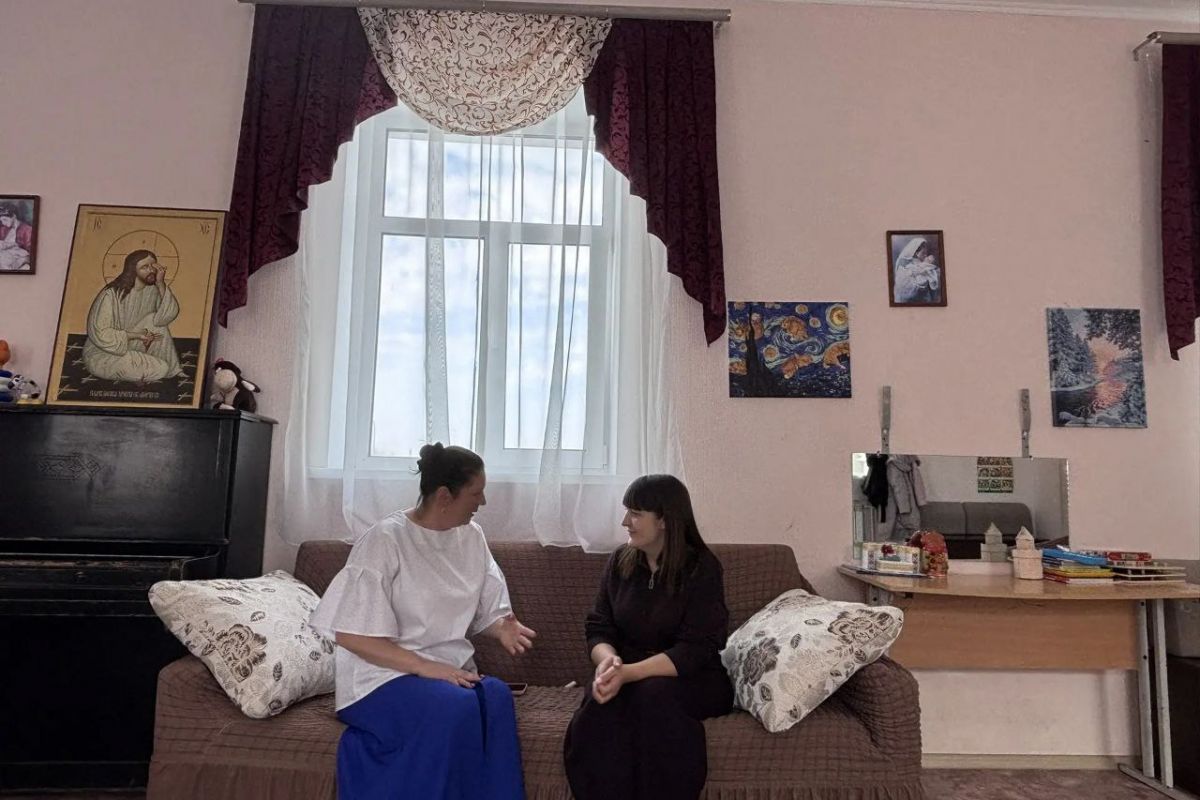 Активисты «Женского движения Единой России» оказали адресную помощь нуждающимся