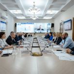 Помощь курянам продолжается