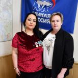Руководитель центра «Алтын Мура» Гульнара Нажимова оказала финансовую помощь военнослужащим