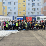 «Единая Россия» организовала тренировки по хоккею в валенках для жителей Тулы