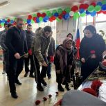 В Бежтинском участке открыли «Парты героев» в рамках патриотической работы «Единой России»