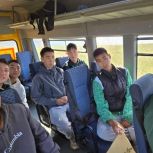 Более 500 новых автобусов получили школы Якутии по партийному проекту «Единой России»
