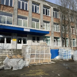 В ковдорской школе   стартовали работы по обновлению здания