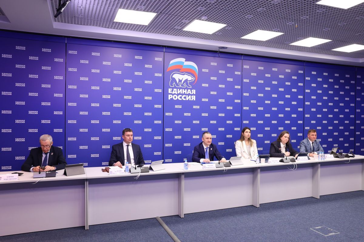 «Единая Россия» запустила международную акцию «Люди Артека»—2026
