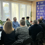 Панков начал работу в рамках предварительного голосования в Романовском районе