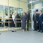 В посёлке Новосергиевка сегодня распахнул двери Детский дворец искусств