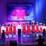 «Современный уровень»: Юлия Пак оценила обновленный Центральный дом культуры в Яковлевке