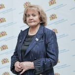 Людмила Бабушкина поздравила жительниц Свердловской области с Международным женским днем