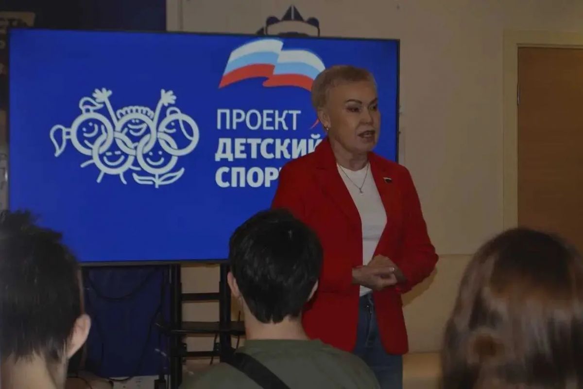 В Штабе общественной поддержки Башкортостана Рима Баталова провела со студентами «Диалог на равных»