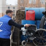 «Единая Россия» приняла участие в совместной с Общероссийским народным фронтом отправке гуманитарного груза в Луганскую Народную Республику