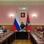 Депутат МГД Лариса Картавцева провела экскурсию для волонтеров «Созвездия активных» из Лианозова