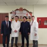 «Единая Россия» помогла жителям Калмыкии получить консультации ведущих урологов страны