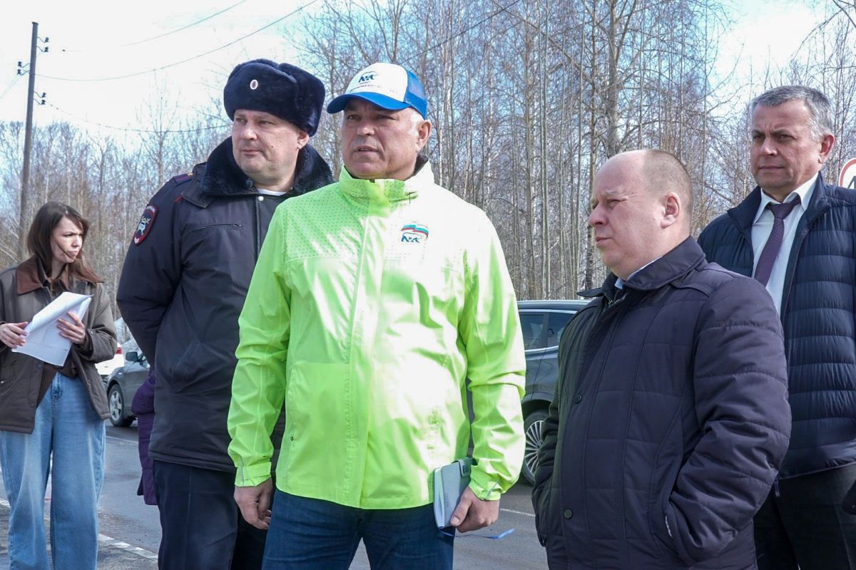 Виталий Крупин проверил состояние дорожной сети в Красноуральске