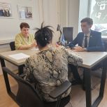 Представители партии «Единая Россия» активно взаимодействуют с жителями региона