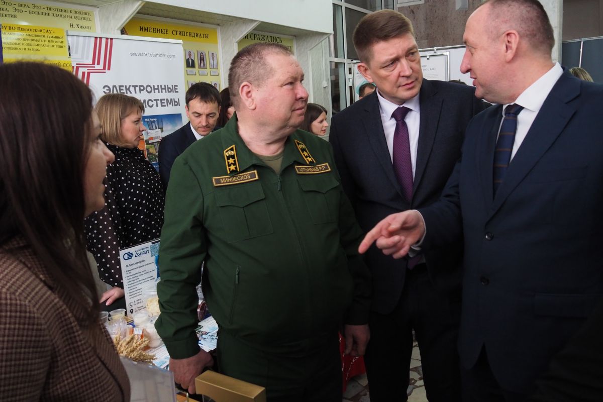 В Пензенском ГАУ в рамках проекта «Моя карьера с Единой Россией» состоялась ярмарка вакансий