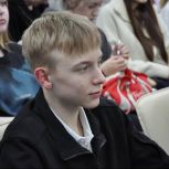 В штабе общественной поддержки «Единой России» в Казани со школьниками обсудили поступление в вузы