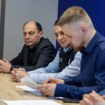 В региональный оргкомитет поступили первые заявки на участие в предварительном голосование