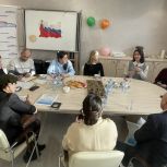 Сторонники «Единой России» провели встречи с женщинами – представительницами НКО, посвященные Международному женскому дню