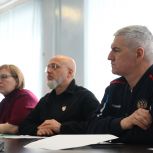 Глава Карелии помог участнику СВО решить жилищный вопрос