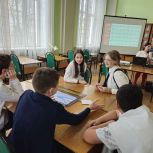 «Единая Россия» организовала для воронежских школьников интерактивную программу «Единство в многообразии»