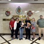 «Единая Россия» ВАО поздравила сотрудниц военного госпиталя имени Мандрыка с 8 Марта