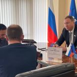 Депутаты Белгородской облдумы провели приемы граждан