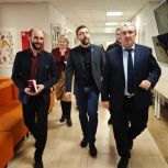 Партийный десант «Единой России» во главе с депутатом Госдумы Александром Якубовским проверил реализацию народной программы в Саянске и Куйтуне