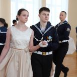 Кадетский бал: весенняя традиция и праздник красоты и грации