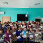 В Октябрьском районе чествовали женщин-волонтеров, которые помогают фронту