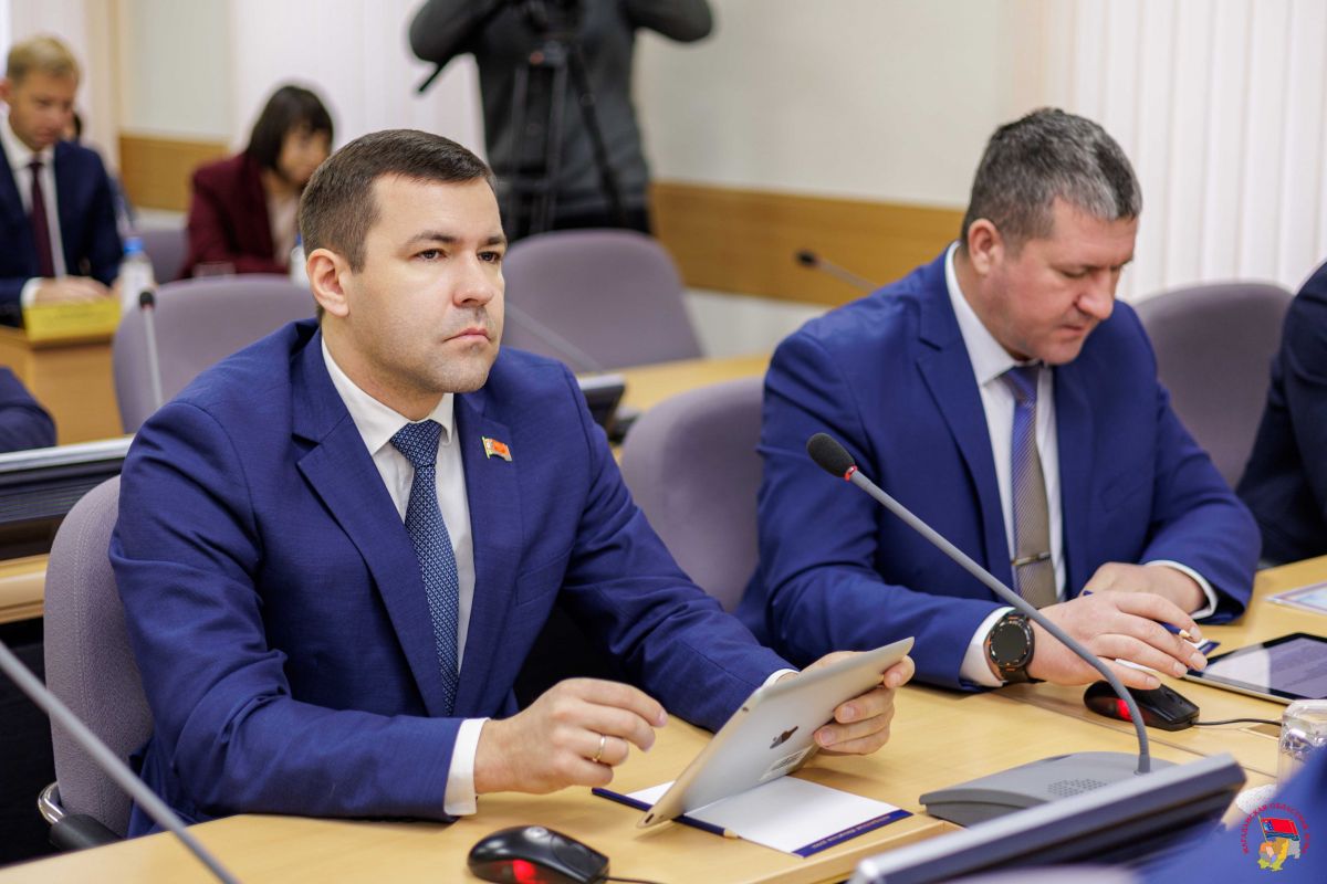 В Магаданской области вводят налоговые льготы для бизнеса, поддерживающего спортшколы и секции раннего развития детей