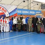 Фестиваль единоборств памяти 6-й роты собрал в Великих Луках более 700 участников