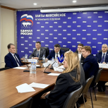 Единороссы и коммунальщики в прямом эфире ответили на вопросы югорчан