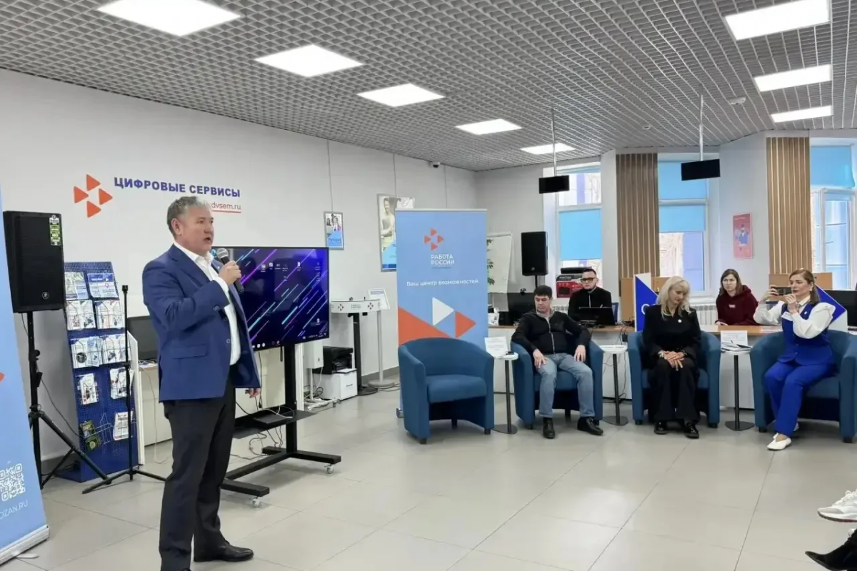Координатор проекта «Российское село» принял участие мероприятиях, посвящённых Единому дню выпускника 2026
