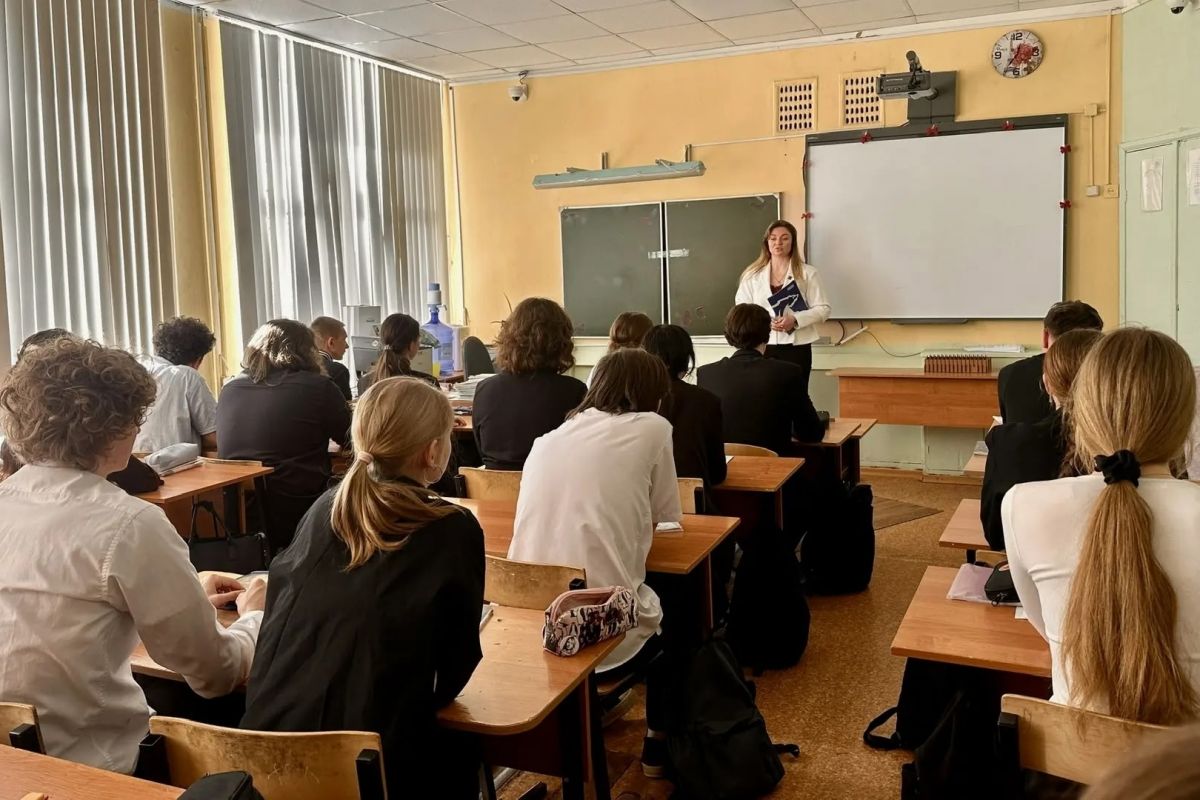 Женское движение Единой России: профориентационные встречи в Иванове