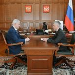 Депутат Госдумы от «Единой России» Евгений Ревенко поблагодарил Губернатора за поддержку сохранения дома Ростроповичей
