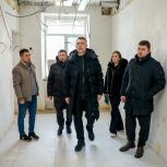 Дамир Фаттахов посетил объекты строительства и капремонта