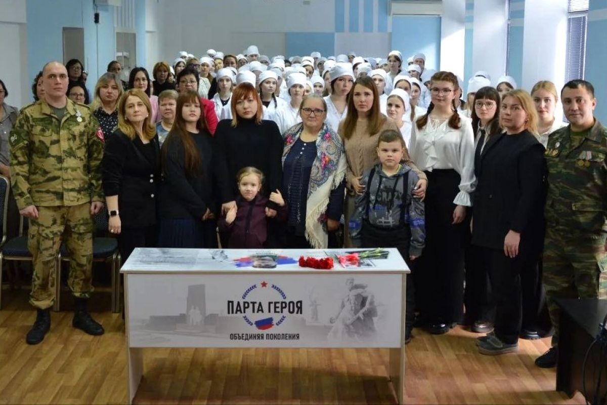В Татарстане «Единая Россия» открыла Парты Героя в память об участниках СВО