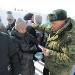 Активисты проекта «Историческая память» поздравили 1050 женщин