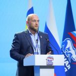 Замглавврача ЦРБ из Херсонской области предложил внести в новую народную программу создание аэропорта в Геническе, а также в Мариуполе