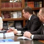 Александр Цыбульский обсудил вопросы реконструкции Новодвинского культурного центра  с  главой Минкульта РФ Ольгой Любимовой
