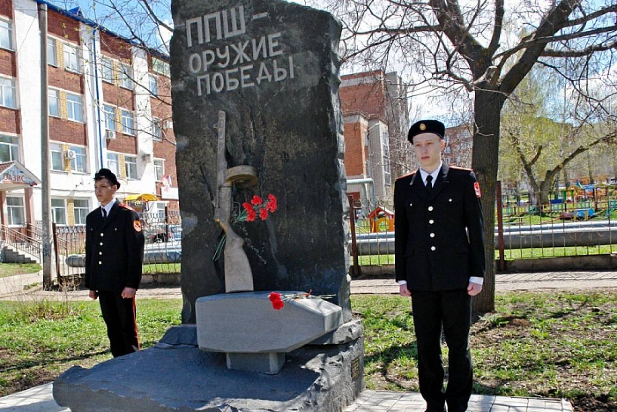 Вятские Поляны готовятся к сбору подписей за присвоение звания «Город  трудовой доблести»